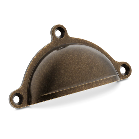 Cotswold Drawer Cup-handtag â Armac Martin â Mörk antik mĂ€ssing - DAB