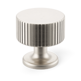 Armac Martin Leebank Skåpsknopp – Satin nickel