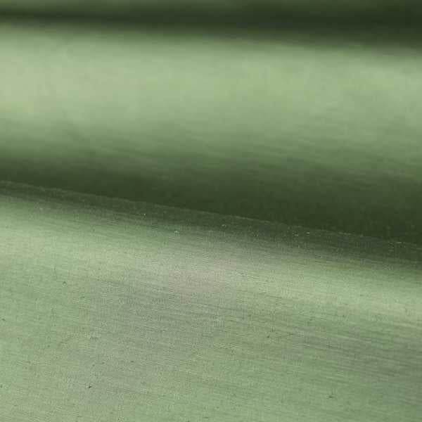 Zoffany Tyg PILOT 0,5m — Zoffany Amoret Performance Jade