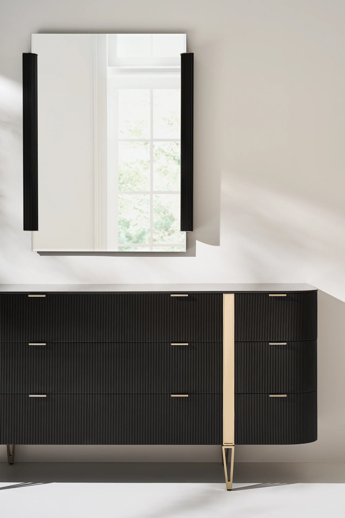 Love To Look! Mirror in Dark - Caracole