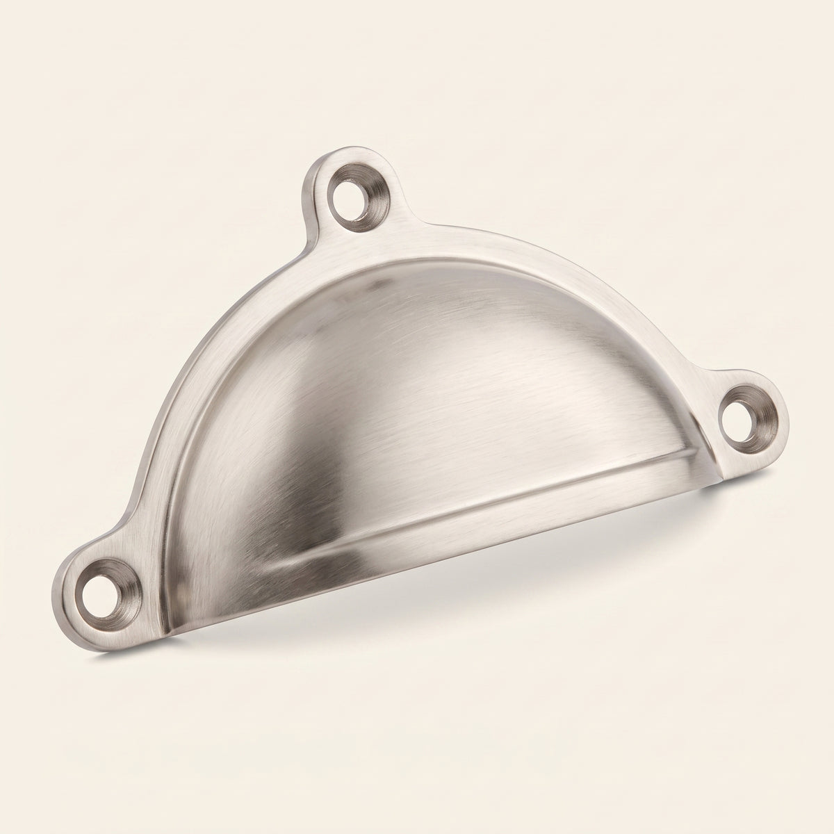 Cotswold Drawer Cup-handtag — Hand-borstad nickel