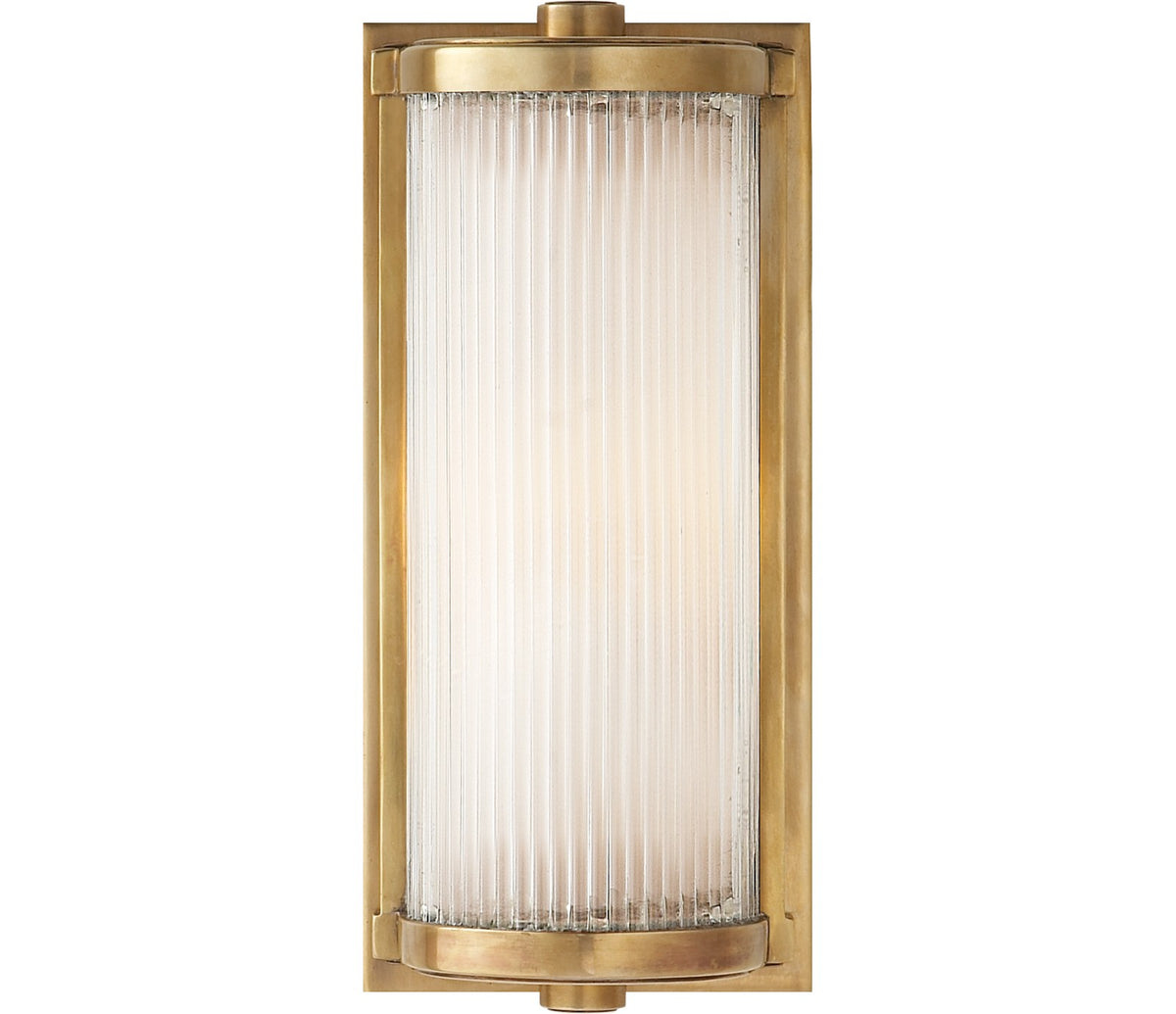 Dresser Vägglampa Short — Thomas O'Brien for Visual Comfort & Co. — Hand-Rubbed Antique Brass with Frosted Glass Liner