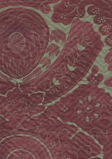 Nantes Overdye Madder Celadon – detalj — Lewis & Wood tyg