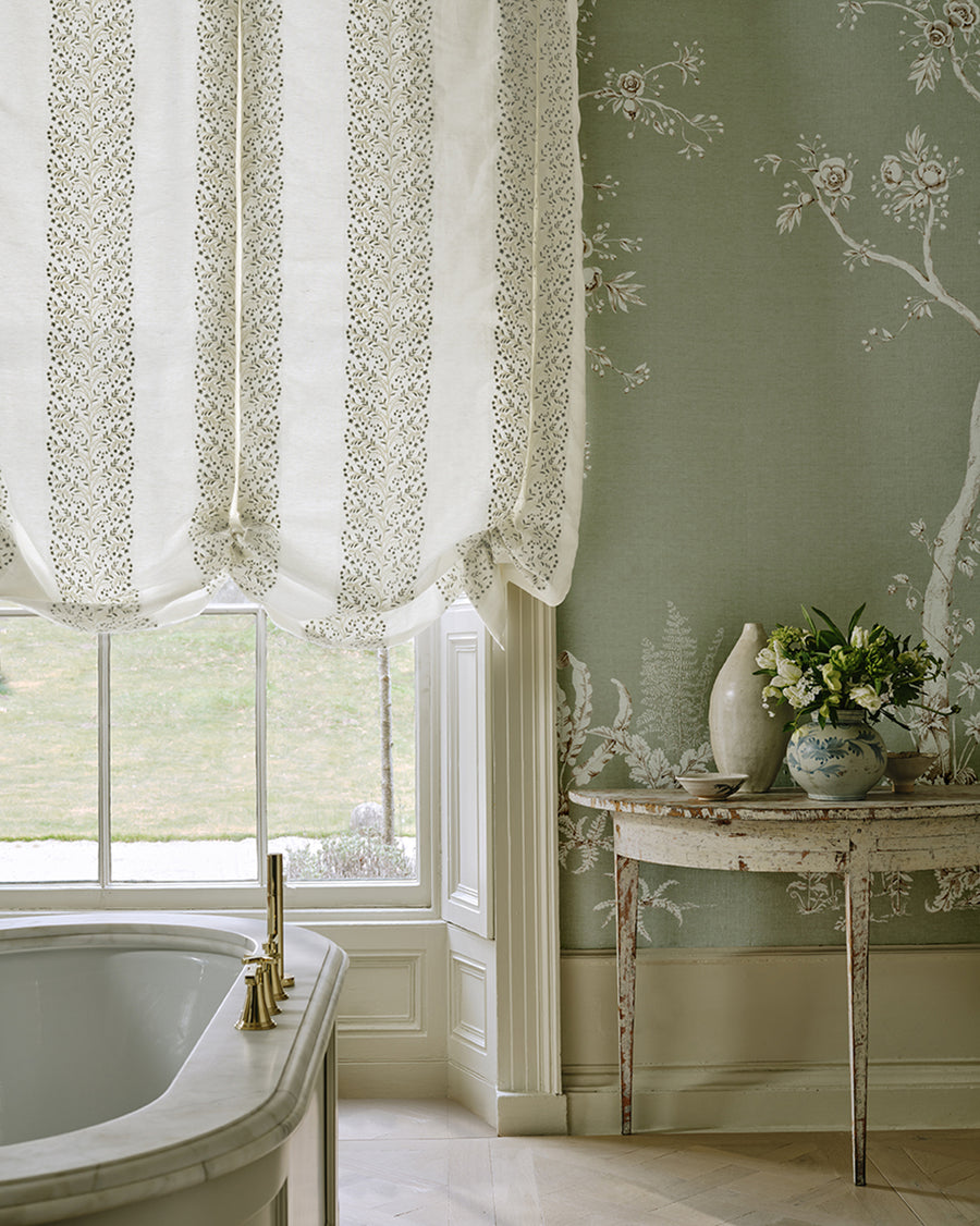 Wren Stripe Tyg — Colefax & Fowler